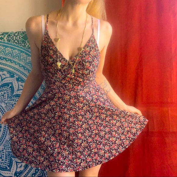 Forever 21 Dresses & Skirts - Forever 21 floral cotton dress